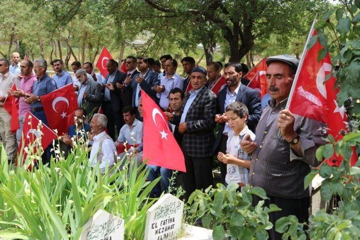 Bahçesaray İlçesinde ‘15 Temmuz’ Yürüyüşü G3