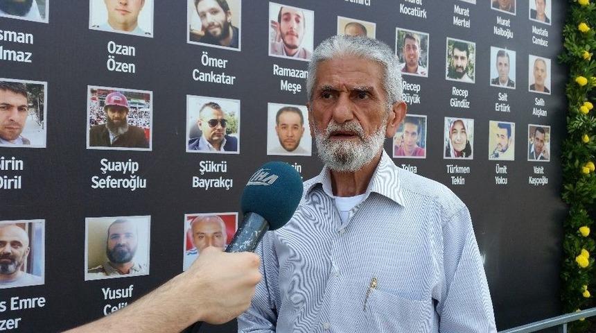 (&ouml;zel Haber) Şehit Babaları, 15 Temmuz&rsquo;da Oğullarının Şehit Olduğu Yerde O Geceyi Anlattı