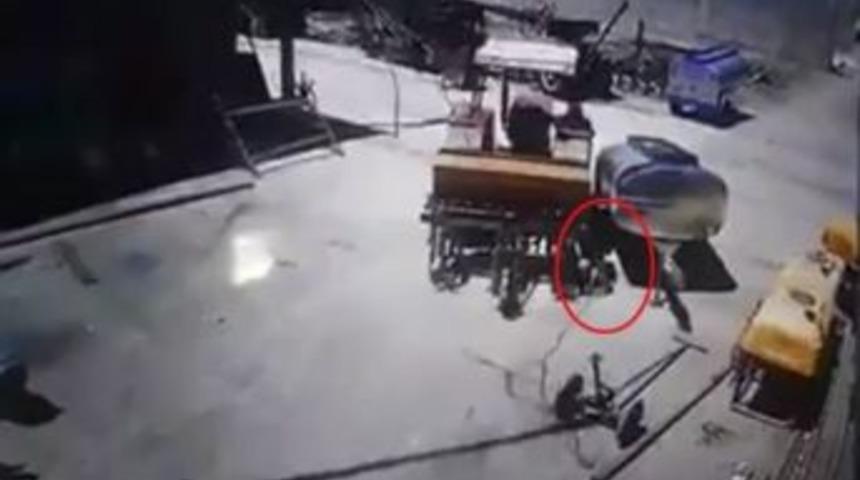 (&ouml;zel Haber) Trakt&ouml;r&uuml;n Tamirciyi Ezmesi Kamerada