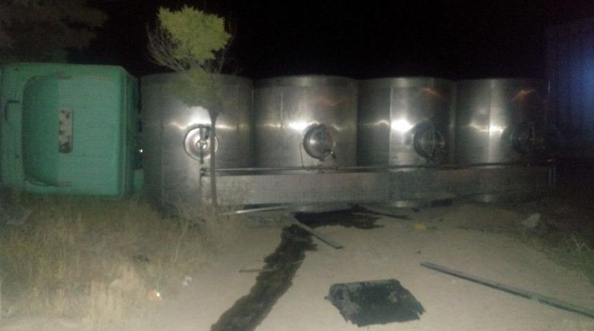 S&uuml;t Tankeri &Uuml;zerine Devrilen 15 Yaşındaki Gen&ccedil; &Ouml;ld&uuml;