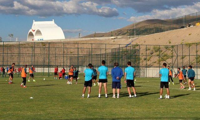 Alanyaspor’da Hazırlıklar Hız Kesmeden Devam Ediyor