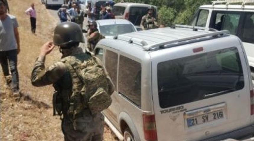 Ter&ouml;ristler Baba İle Oğlunu Ka&ccedil;ırıp &Ouml;ld&uuml;rd&uuml;