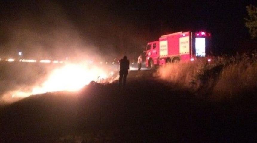 G&uuml;nd&uuml;z S&ouml;nd&uuml;r&uuml;len Yangın Gece Yeniden Başladı