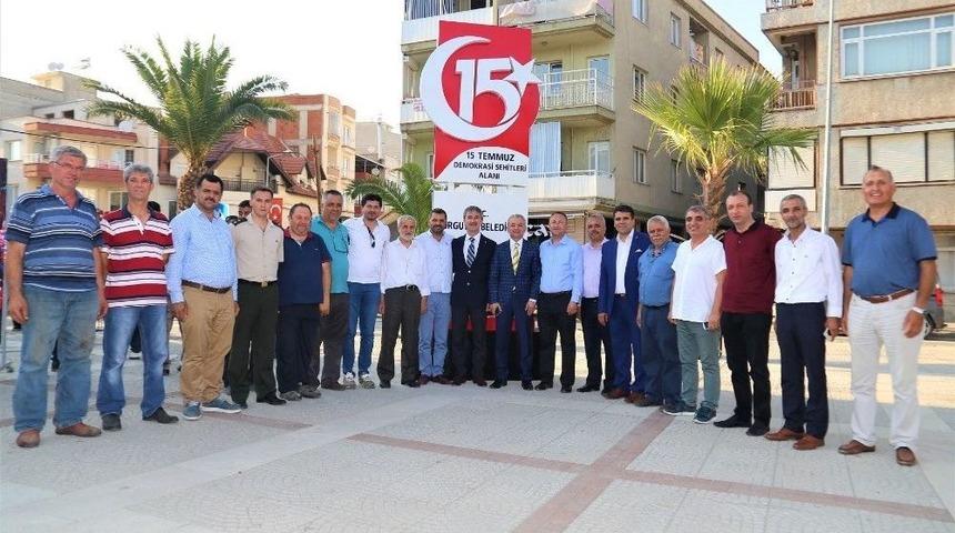 Demokrasi Şehitleri Anıtına Yeni Totem