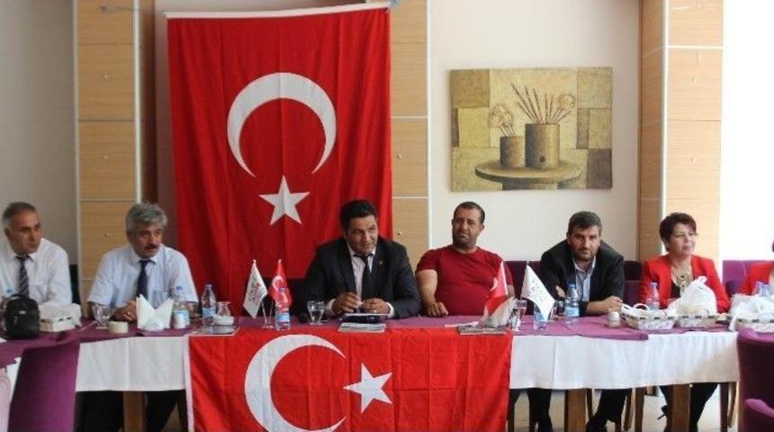 Fikri Asım Derneği Aydın Şubesi &Ccedil;alışmalarını Değerlendirdi