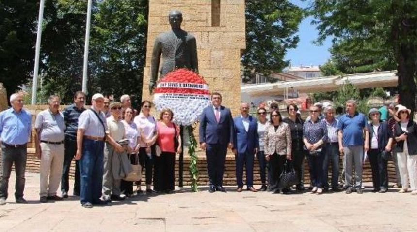 Chp Sivas Teşkilatı'dan 15 Temmuz &Ccedil;elengi