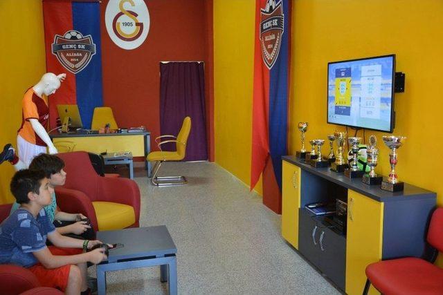 Gen&ccedil; Sk Kul&uuml;b&uuml;nden Profesyonel Atak 1