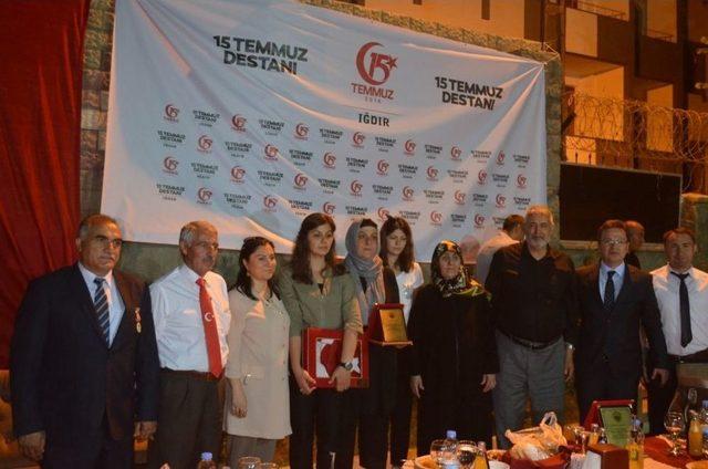 Vali &Uuml;nl&uuml;, Şehit Aileleri Ve Gaziler İle Yemekte Buluştu 2