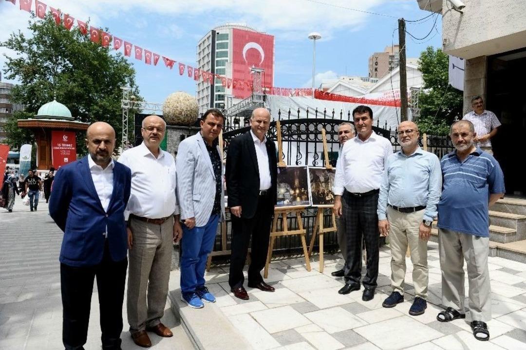 O Gecenin Simge Fotoğrafları 15 Temmuz Demokrasi Meydanı&rsquo;nda Sergileniyor