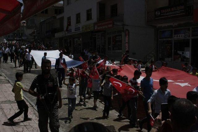 Kato Dağı Eteklerinde &rsquo;demokrasi&rsquo; Y&uuml;r&uuml;y&uuml;ş&uuml; 1