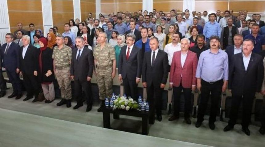 Rekt&ouml;r Prof.dr. Biber: &ldquo;bir Millet Doğru Bir Liderin Arkasına Takıldığında, İşgalcilerin Sayısının Ve &Ccedil;eşitliliğinin Bir &Ouml;nemi Yoktur&rdquo;