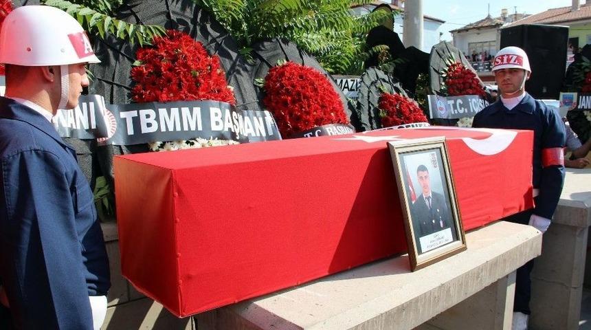 Şehit Uzman Onbaşı Demirci Son Yolculuğuna Uğurlandı