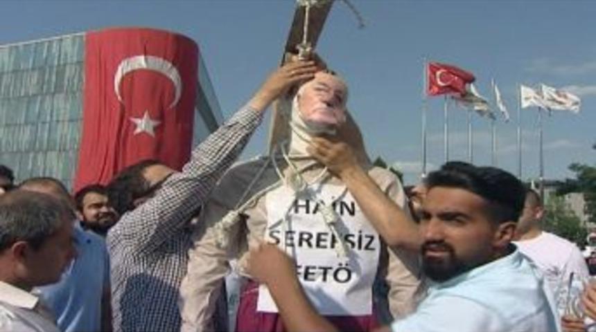 Fet&ouml;&rsquo;ye Meydan Dayağı