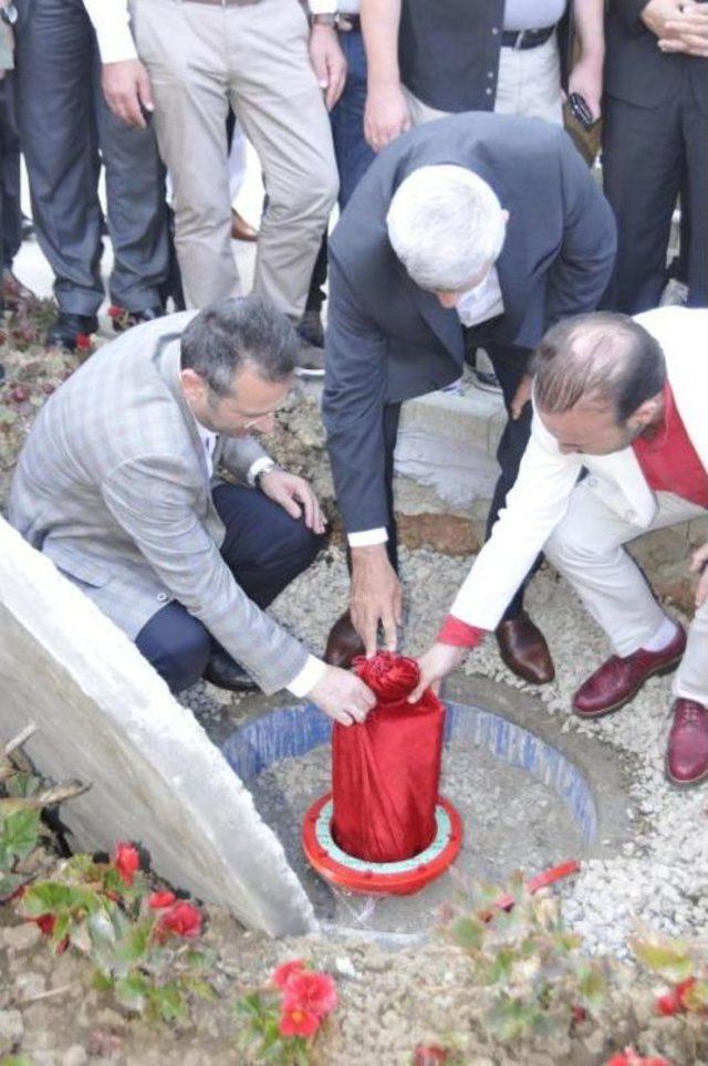 İzmit te Parka  15 Temmuz Zaman Kaps&uuml;l&uuml;  G&ouml;m&uuml;ld&uuml; 1