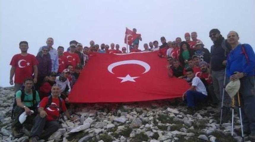 Bursa'da 15 Temmuz Şehitleri Törenle Anıldı