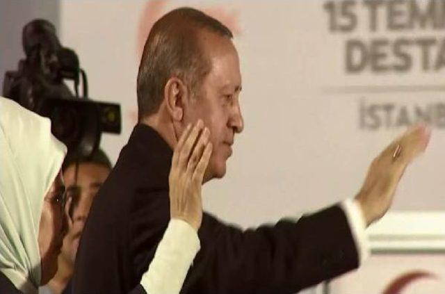 Cumhurbaşkanı Erdoğan Köprüye Yürüdü