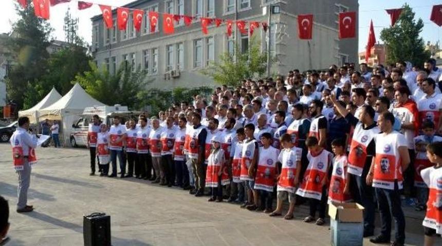 Siirt'te Demokrasi N&ouml;beti 'mustafa Kemal'in Askeriyiz' Sloganıyla Başladı