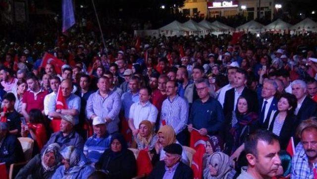 Yozgat’Ta Demokrasi Nöbeti Yürüyüşle Başladı