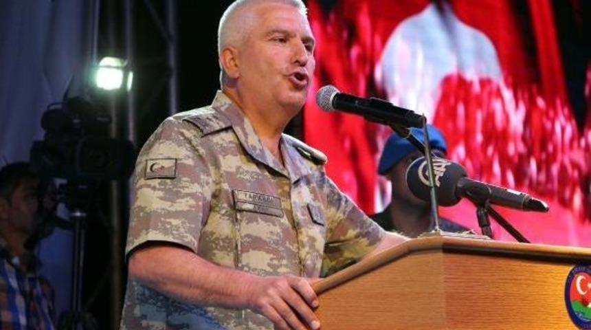 Şırnak'ta 15 Temmuz I&ccedil;in Polis, Asker Ve Halk Kol Kola Y&uuml;r&uuml;d&uuml;(2)