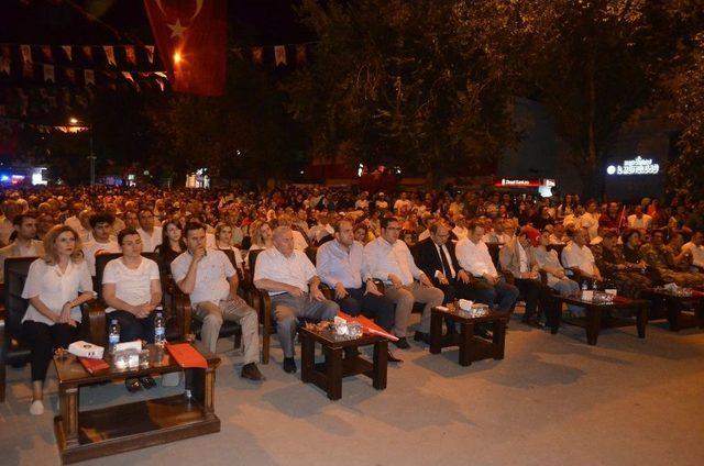 15 Temmuz’da Iğdır Meydanı Doldu Taştı