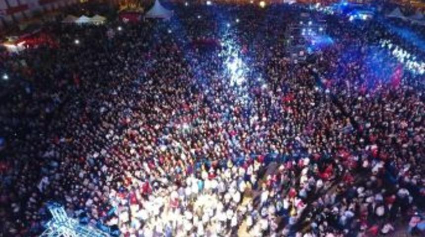 Sakarya&rsquo;da 16 İl&ccedil;edeki Camilerde &lsquo;sela&rsquo; Okundu