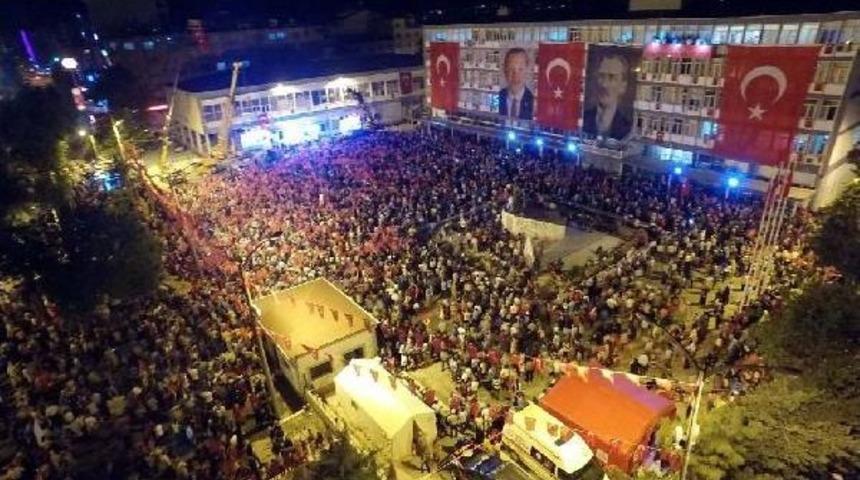 Adıyaman'da Demokrasi N&ouml;beti