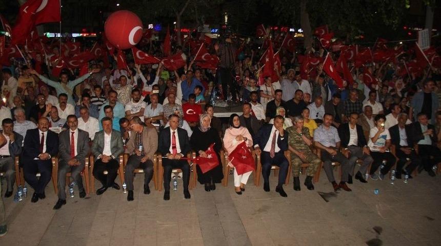 Elazığ&rsquo;da Demokrasi N&ouml;beti Devam Ediyor
