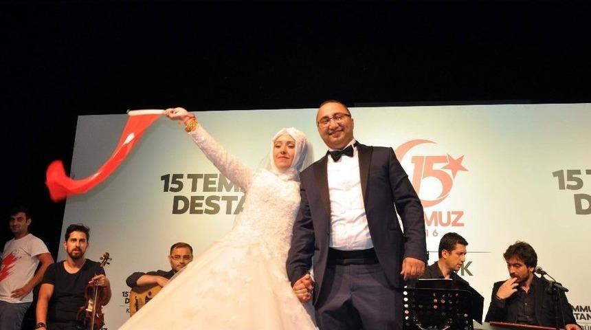 Gelin Damat D&uuml;ğ&uuml;n&uuml; Yapıp N&ouml;bete Geldi