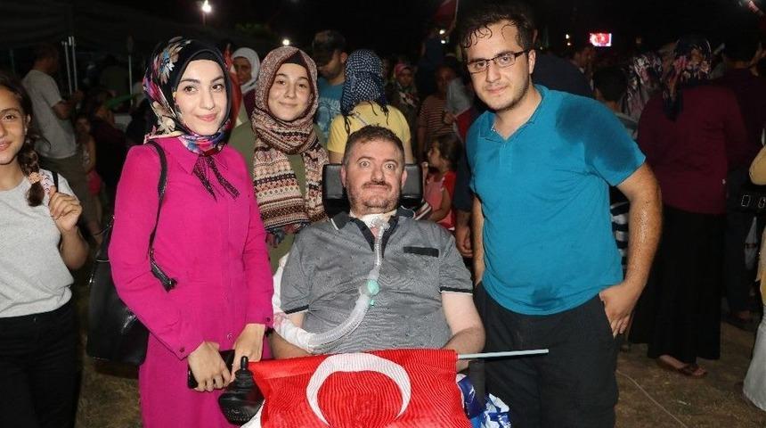 (&ouml;zel Haber) Solunum Cihazlarıyla Meydanlara İndi