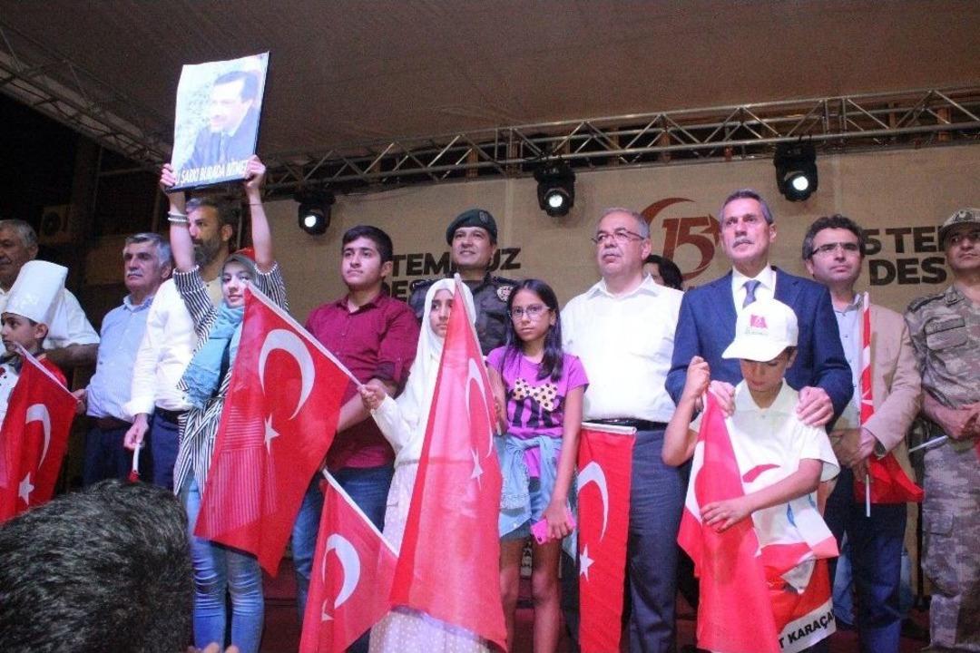 Adıyaman&rsquo;da Halk 7&rsquo;den 70&rsquo;e Meydanlarda