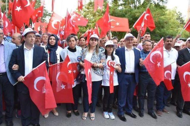 Aksaray Ve Karaman'da 15 Temmuz Anma Etkinliği