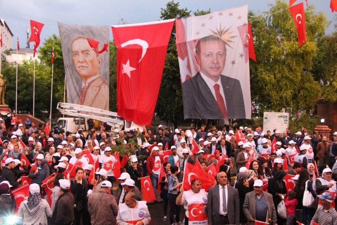 Ardahan&rsquo;da "15 Temmuz Demokrasi Ve Milli Birlik G&uuml;n&uuml;" Etkinlikleri