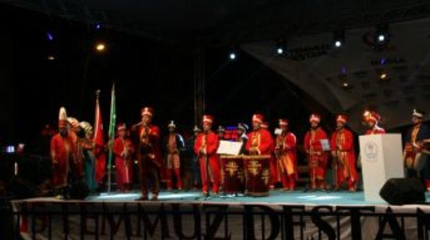 Marmarisliler Suikast Girişiminin Yaşandığı Otelde Buluştu