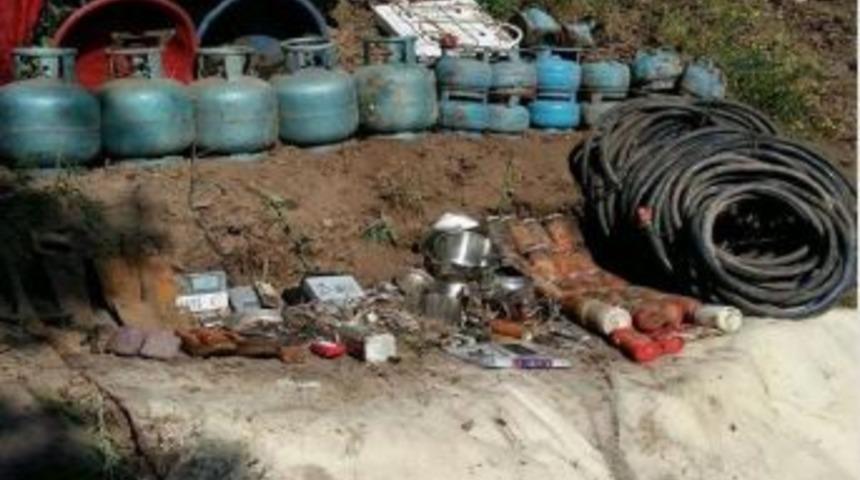 Varto'da 2 Odalı Pkk Sığınağı Ortaya &Ccedil;ıkarıldı