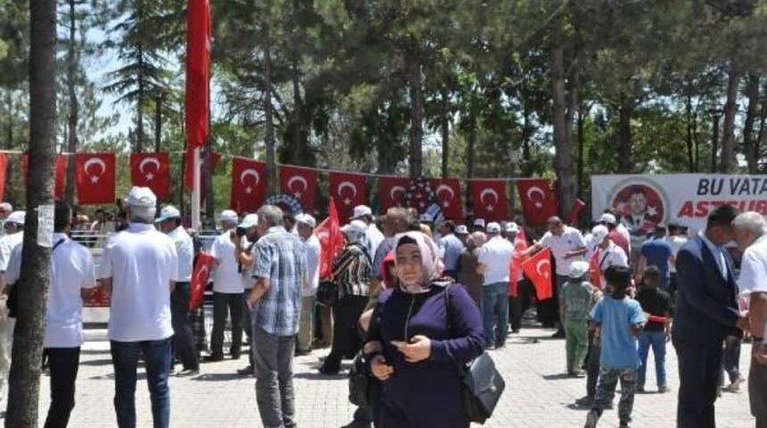 &Ouml;mer Halisdemir&rsquo;I 2 Milyon Kişi Ziyaret Etti