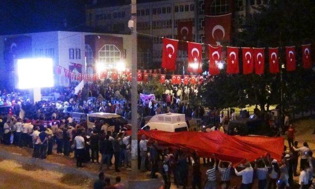 Erciş’te 15 Temmuz Demokrasi Ve Milli Birlik Günü