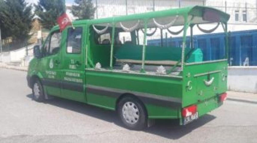 Tuzla'da Şehit Olan Polis Memurunun Cenazesi Hastaneden Alındı