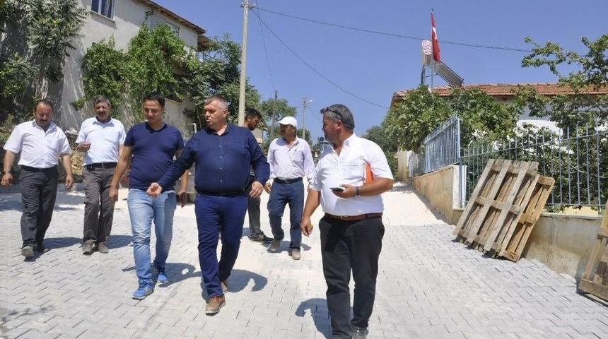 Akhisar&rsquo;da 50 Bin Metrekarelik Kilit Parke Taşı &Ccedil;alışması