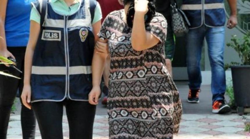 &Ccedil;in'den Gelip, Taylandlılar'a Fuhuş Yaptıran &Ccedil;ete &Ccedil;&ouml;kertildi