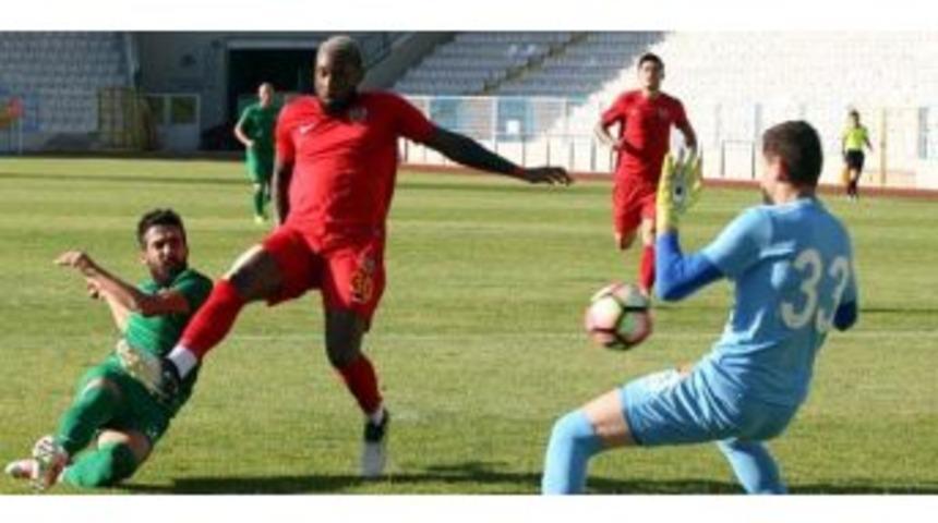 Akhisar Belediyespor Galibiyetten Mutlu