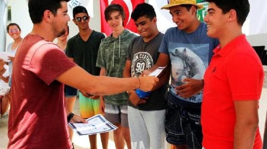 Bodrum'da Yelkene Ilgi B&uuml;y&uuml;k