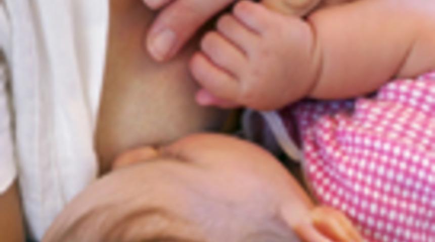 Anne S&uuml;t&uuml; Nasıl Saklanır?