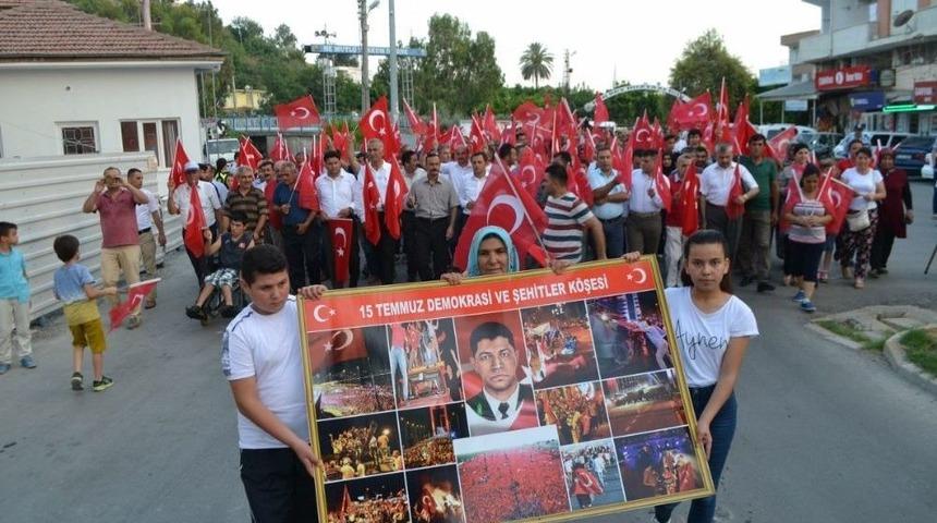 Bozyazılılar 15 Temmuz İ&ccedil;in Y&uuml;r&uuml;d&uuml;