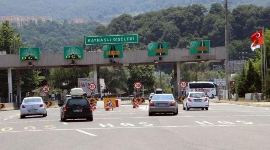 Tem'in Bolu Dağı T&uuml;neli Ankara Y&ouml;n&uuml; Ulaşıma A&ccedil;ıldı