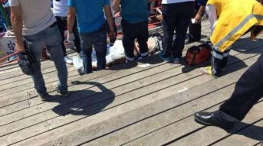 Kocaeli’de Denizde Erkek Cesedi Bulundu