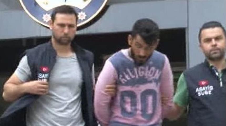 Tuzla&rsquo;da Polis Memurunu Şehit Eden Zanlı Sağlık Kontrol&uuml;nden Ge&ccedil;irildi