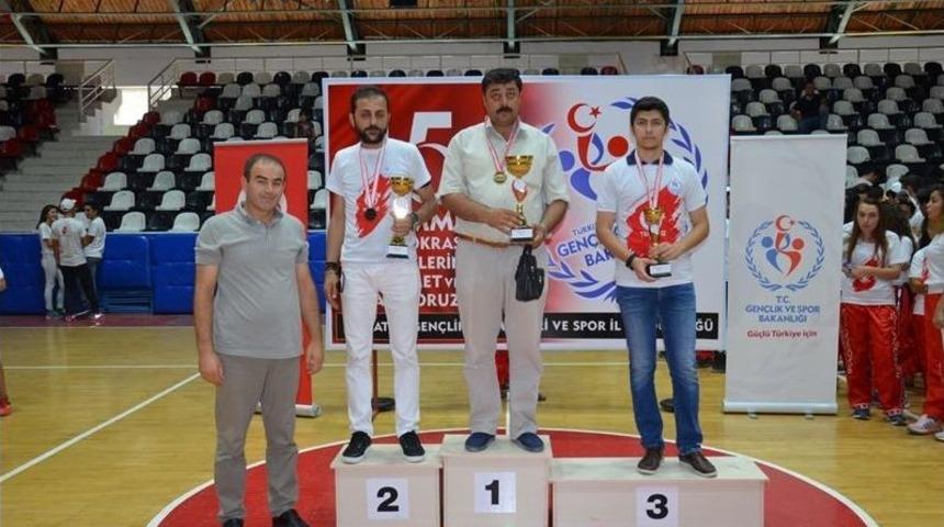 15 Temmuz Spor M&uuml;sabakaları &Ouml;d&uuml;l T&ouml;reni