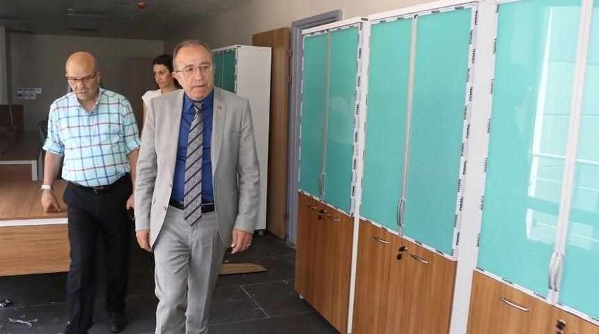 Fethi Sekin Gen&ccedil;lik Merkezi A&ccedil;ılışa G&uuml;n Sayıyor