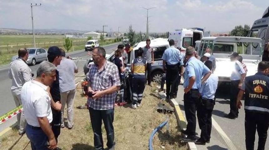 Uşak'ta Trafik Kazası: 1 Polis Şehit