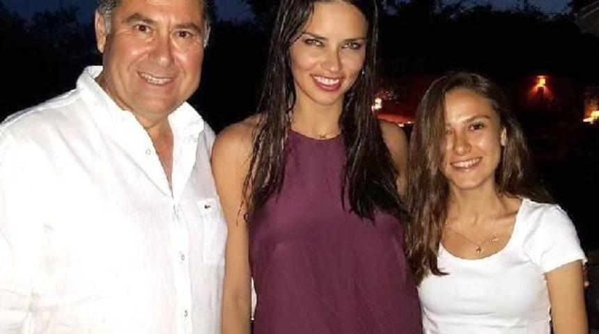 Adriana Lima'ya, Başkan Kocadon'dan Hediye